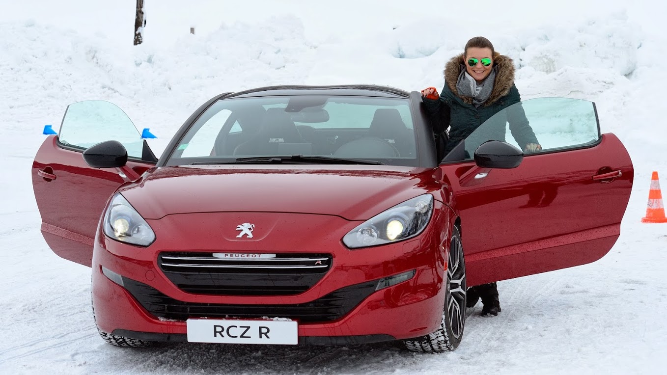 peugeot test winter experience tignes 2014 _ rcz r snow red _ roeckl gloves handschuhe(15)